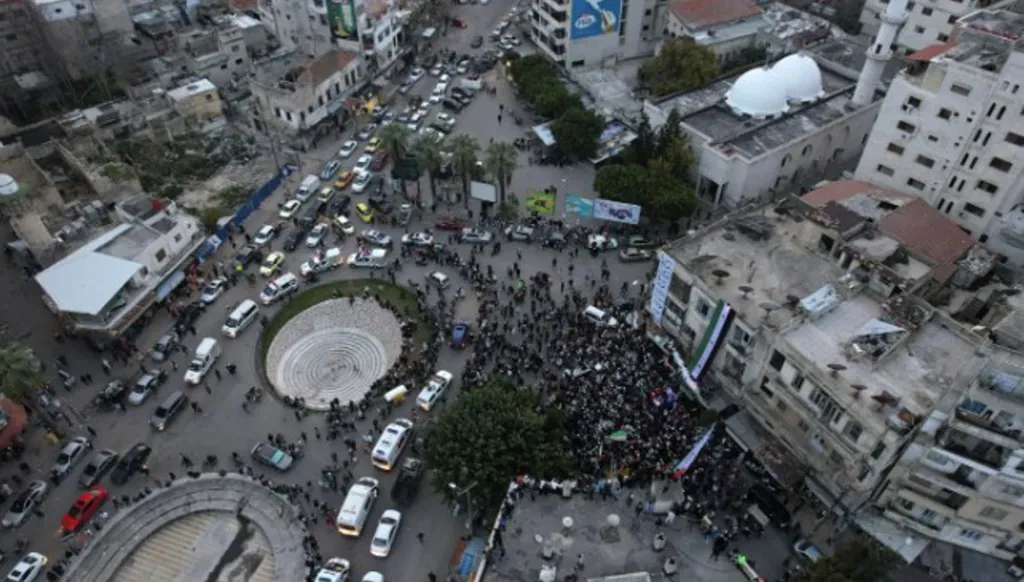 الرسم على الجدران في اللاذقية في سوريا ممنوع