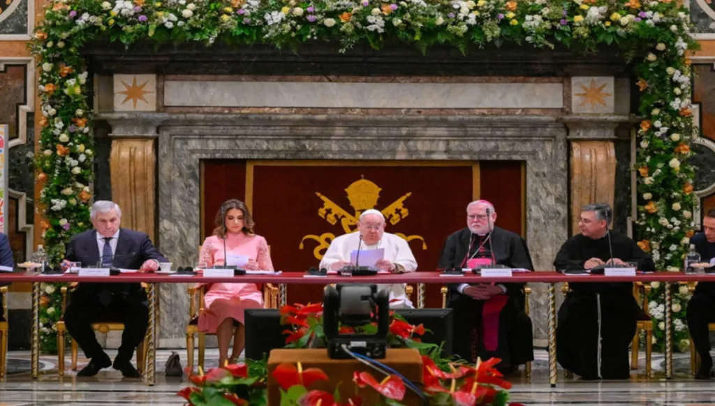 الملكة رانيا تطالب بتطبيق عالمي غير مشروط لحقوق الأطفال