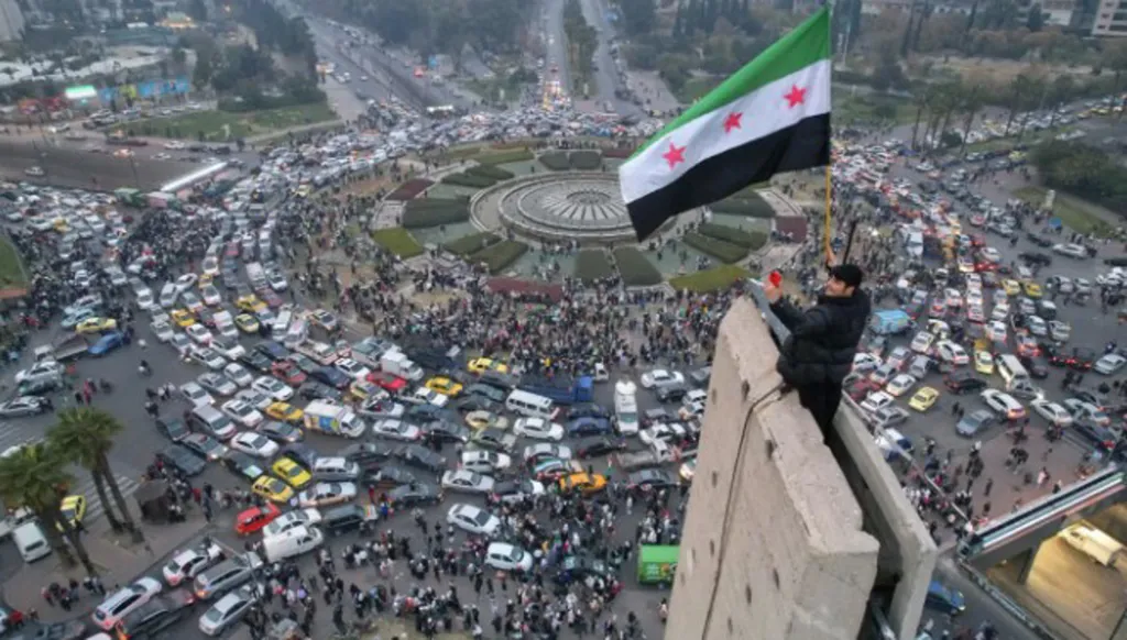 وزير خارجية سوريا: ستؤلف حكومة جديدة "تراعي التنوع" مطلع الشهر المقبل