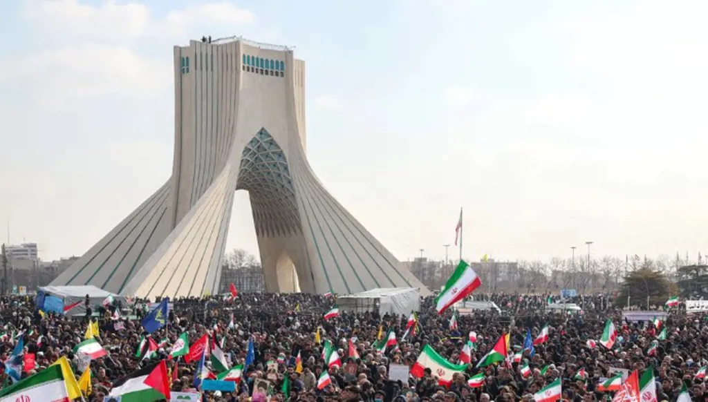 تظاهرة في جامعة طهران بعد وفاة طالب