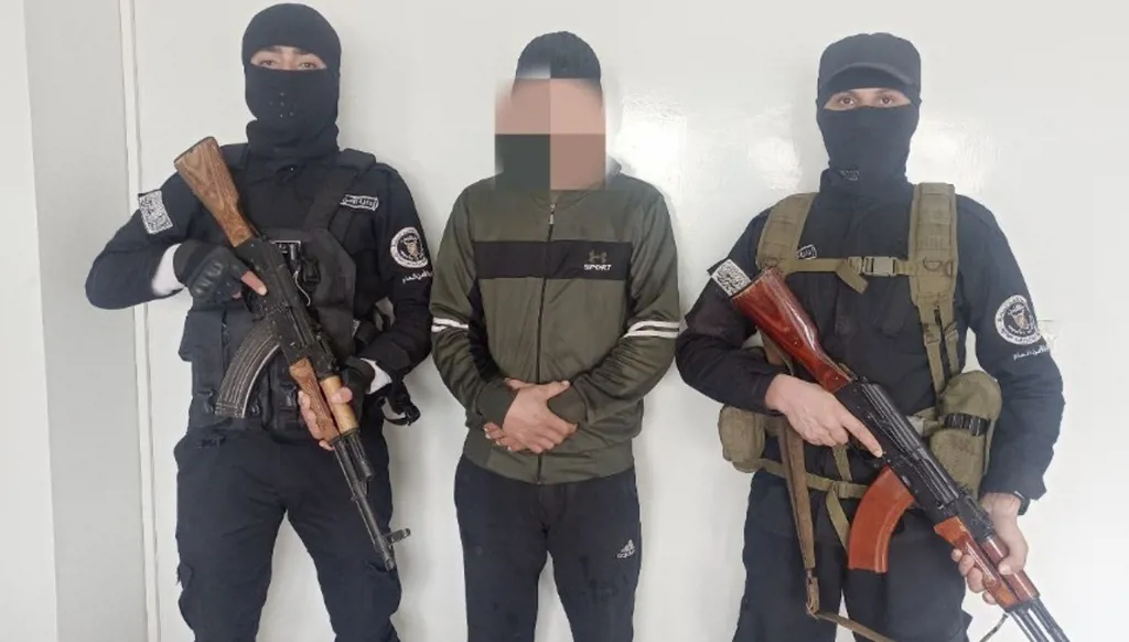 الأمن العام السوري: القبض على مجموعات متورطة في تهريب السلاح وبيعه لـ"حزب الله"