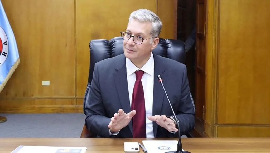 وزير البترول المصري: أعمال الحفر في مشروع استكمال تنمية حقل ظهر استؤنفت