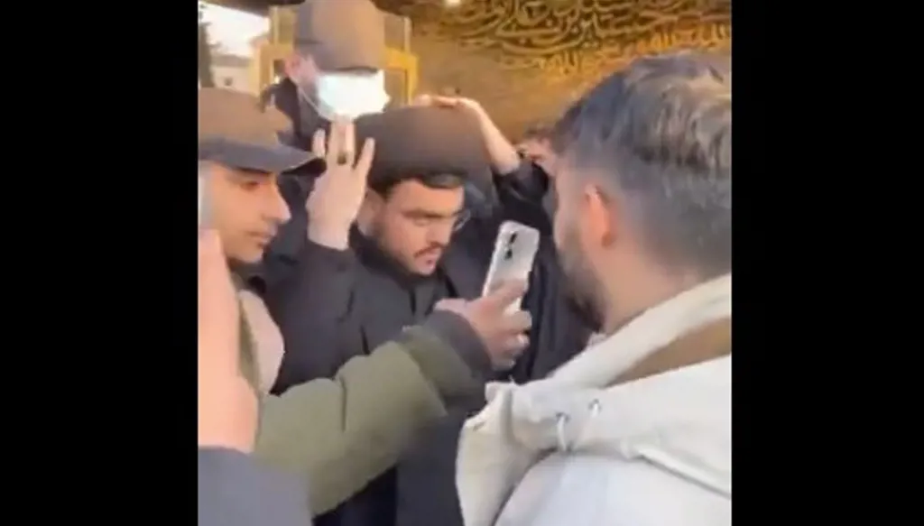 أدرعي علّق على التجمع حول نجل نصرالله: "بدكن تروقوا ما بدها هالقد!"