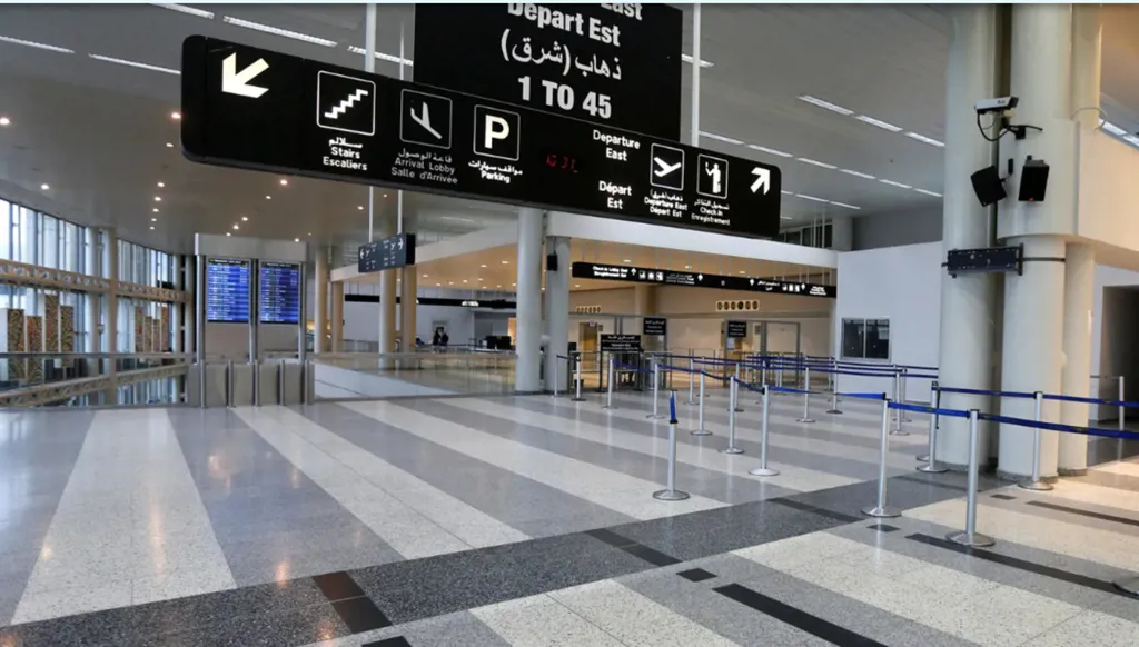 مطار رفيق الحريري (وكالات)