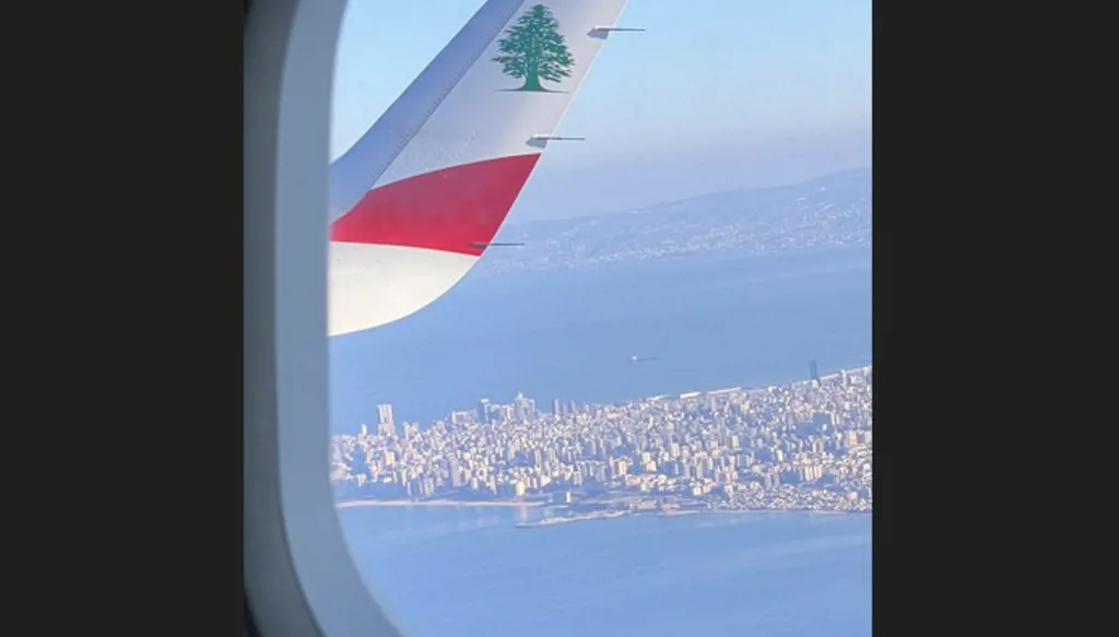 فَرَحُ العَوْدَة..