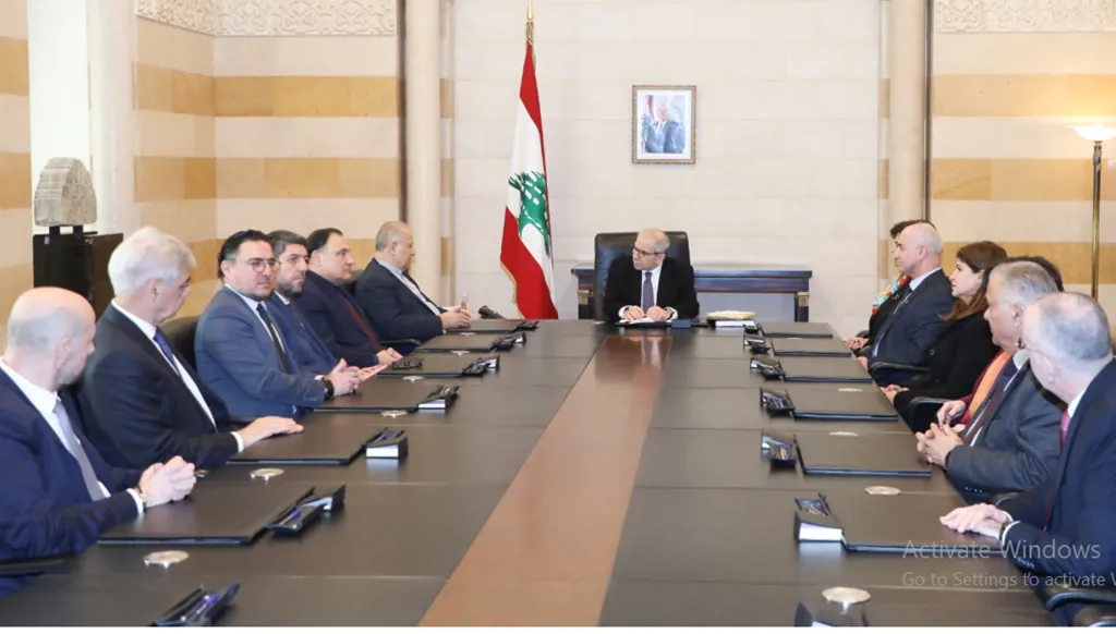 سلام يلتقي وفداً من الاتحاد الدولي لرجال الأعمال اللبنانيين