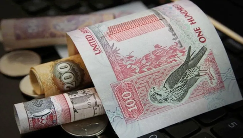 عدد موظفي بنوك الإمارات يتخطى 39 ألفاً للمرة الأولى منذ 2015