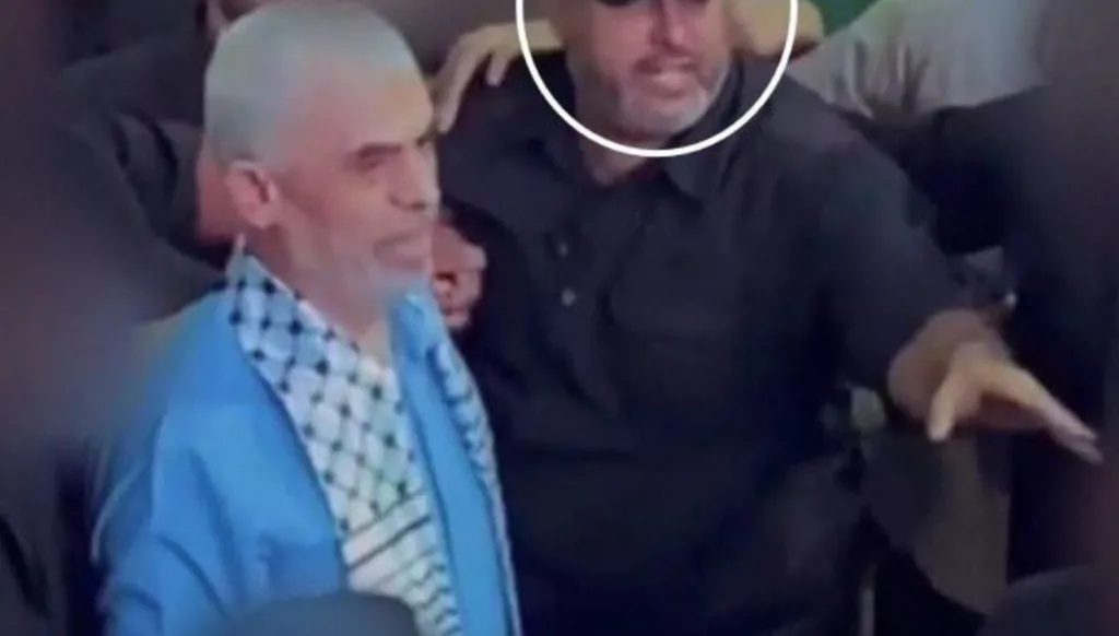 الجيش الإسرائيلي يعلن اغتيال محمد العمور مرافق السنوار