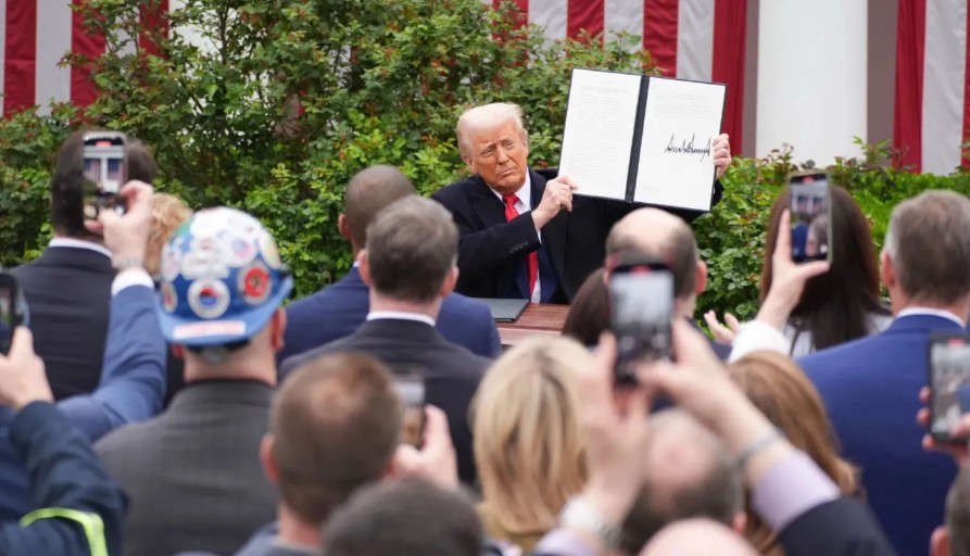 دونالد ترامب (أرشيفية)