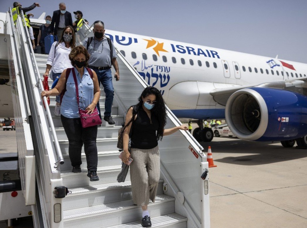 سواح إسرائيليون (أ ف ب)