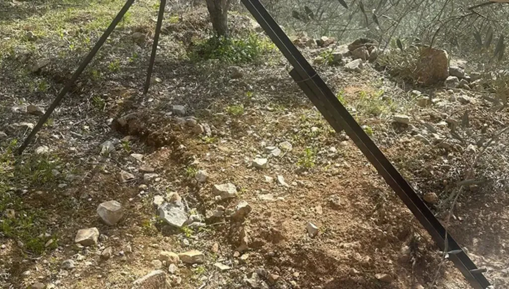 الجيش اللبناني يتسلم فلسطينياً ثانياً مشتبهاً بتورطه في عمليتَي إطلاق صواريخ باتجاه إسرائيل