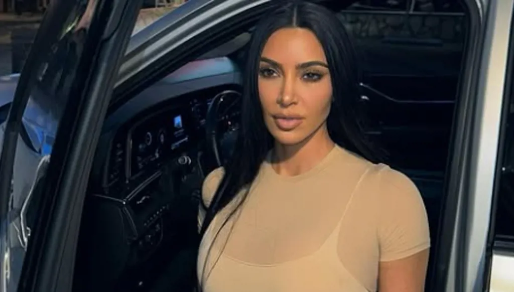 خاتم كيم كارداشيان من 19 قيراطاً... ومجوهرات أخرى لم يُعثر عليها بعد