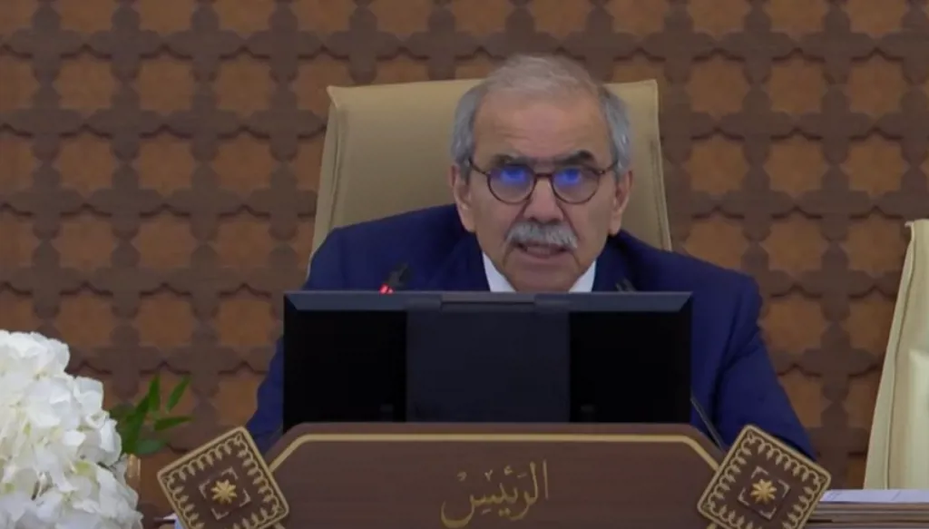 العراق يتسلّم رئاسة القمة التنموية من لبنان... سلام: التنمية لن تتحقق من دون استقرار