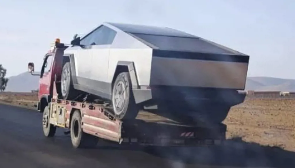 ظهور نادر لشاحنة "تسلا" في دمشق... نقلتها قاطرة بسبب نفاد البطارية