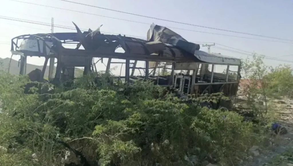 مقتل 4 أطفال في هجوم على حافلة مدرسية في بلوشستان... باكستان: الهند وراء التفجير