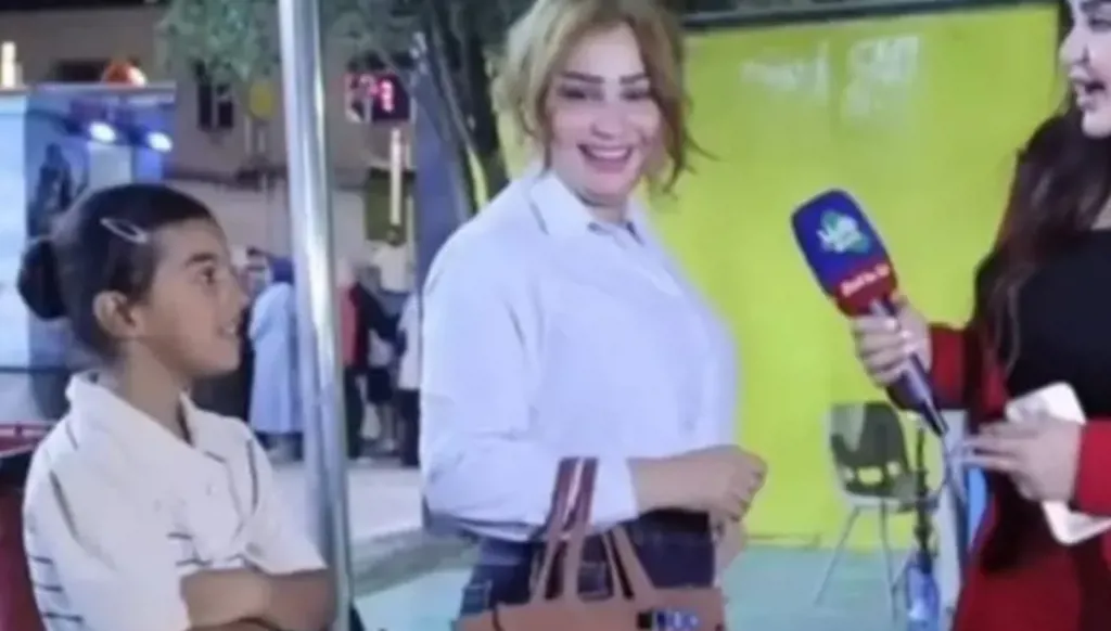 غضب على مواقع التواصل... ما حكاية الطفلة العراقية "الجلحة"؟ (فيديو)