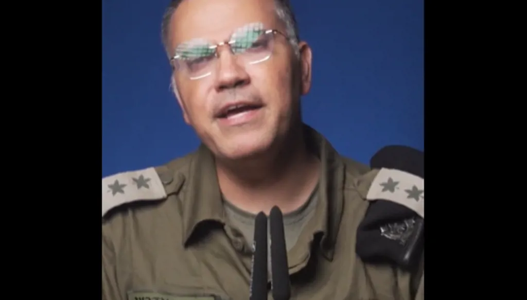 بعد الضربات الاسرائيلية لإيران... ماذا قال أدرعي عن حزب الله؟