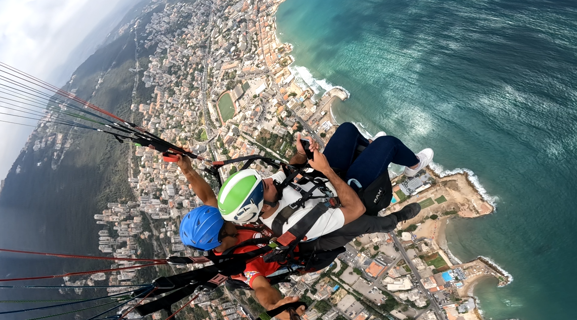 الطيران الشراعي (النهار)