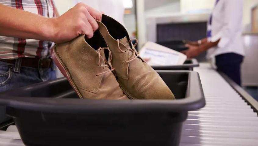 نقطة تفتيش في إحدى مطارات واشنطن (وكالات)