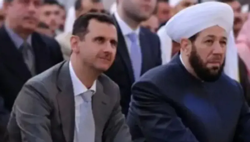 بينهم مفتي سوريا السابق... بدء التحقيق مع شخصيات نافذة من عهد الأسد