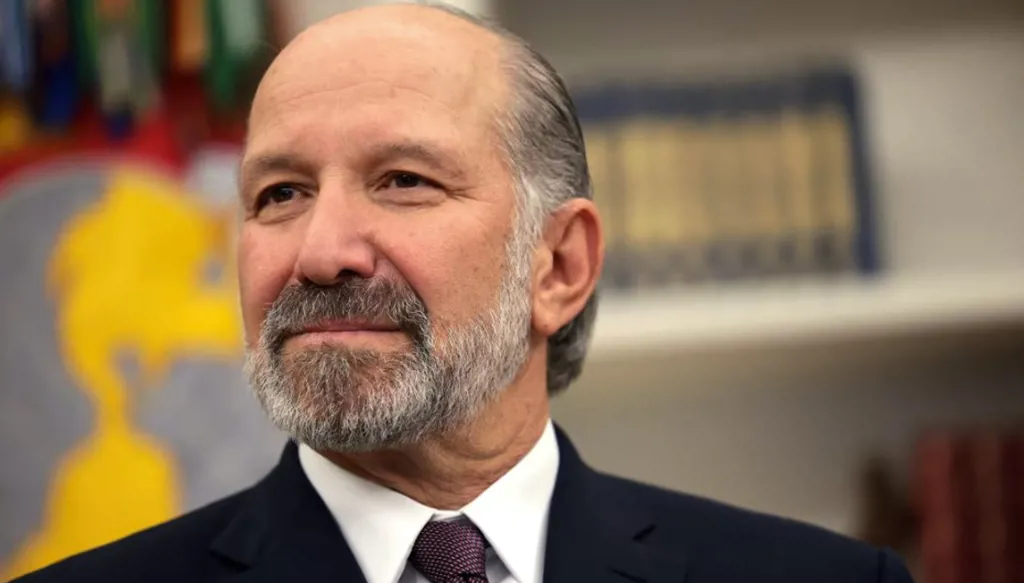 وزير التجارة الأميركي: نتوقع 50 مليار دولار شهرياً من الرسوم الجمركية