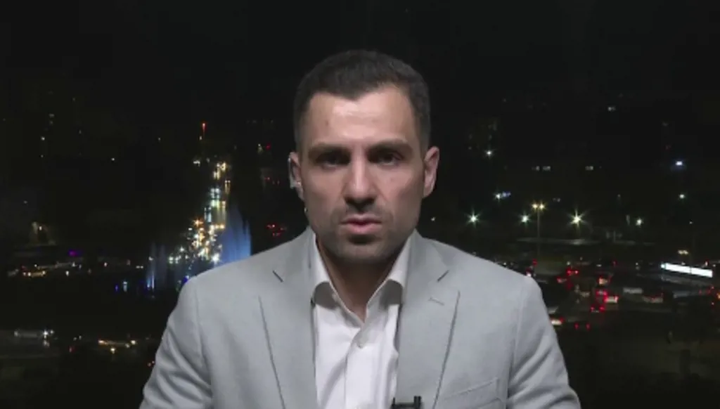 الخارجيّة السوريّة: نرفض تكرار تجربة حزب الله ونتمسّك بالحوار