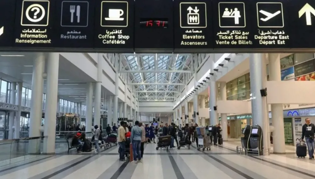 مطار رفيق الحريري الدولي. (مواقع)