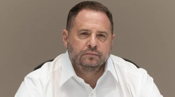 أندريه يرمالك (وكالات)