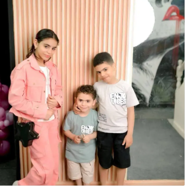 الأطفال الضحايا (مواقع)