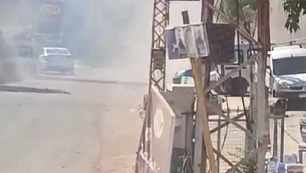 غارة من مسيّرة إسرائيلية على بلدة عيترون جنوبي لبنان (صور)