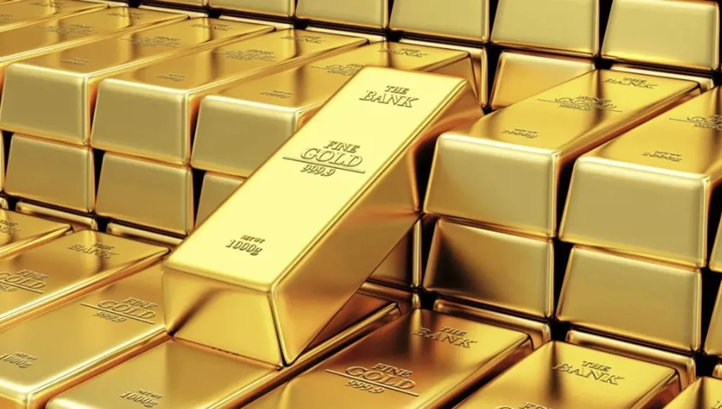 وسط طلب على الملاذ الآمن... الذهب يصعد إلى مستوى قياسي