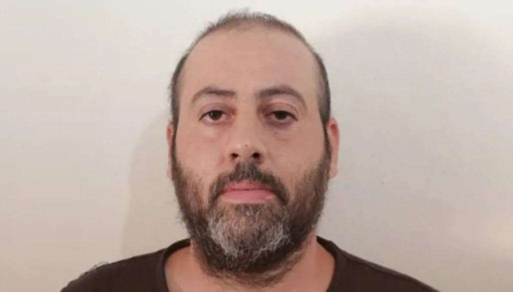 احتال وانتحل صفة... أمن الدولة ينشر الأرقام التي استخدمها مع ضحاياه