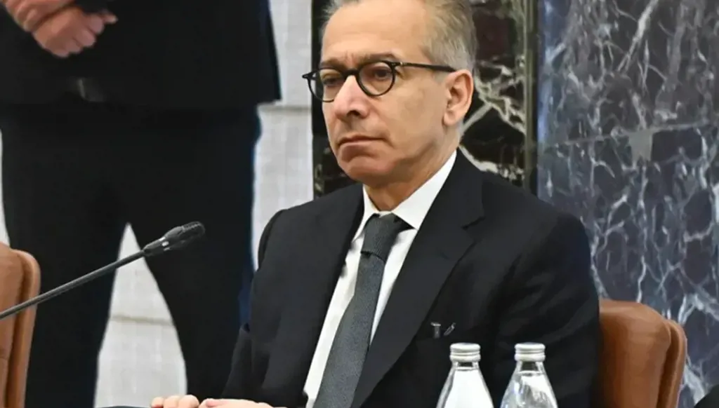 وزير الاقتصاد عامر البساط (وكالات).