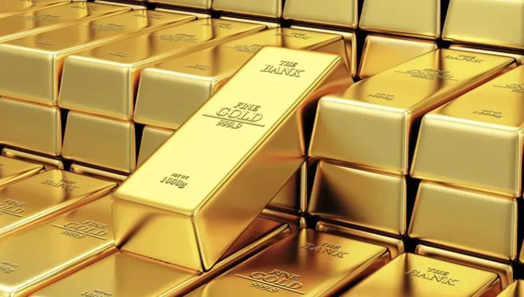 الذهب يلامس أعلى مستوى في تاريخه