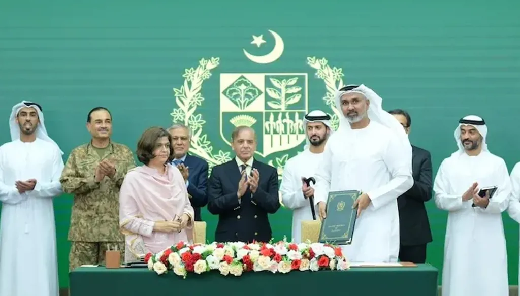 أبوظبي الدولية القابضة تستحوذ على بنك باكستان للمرأة