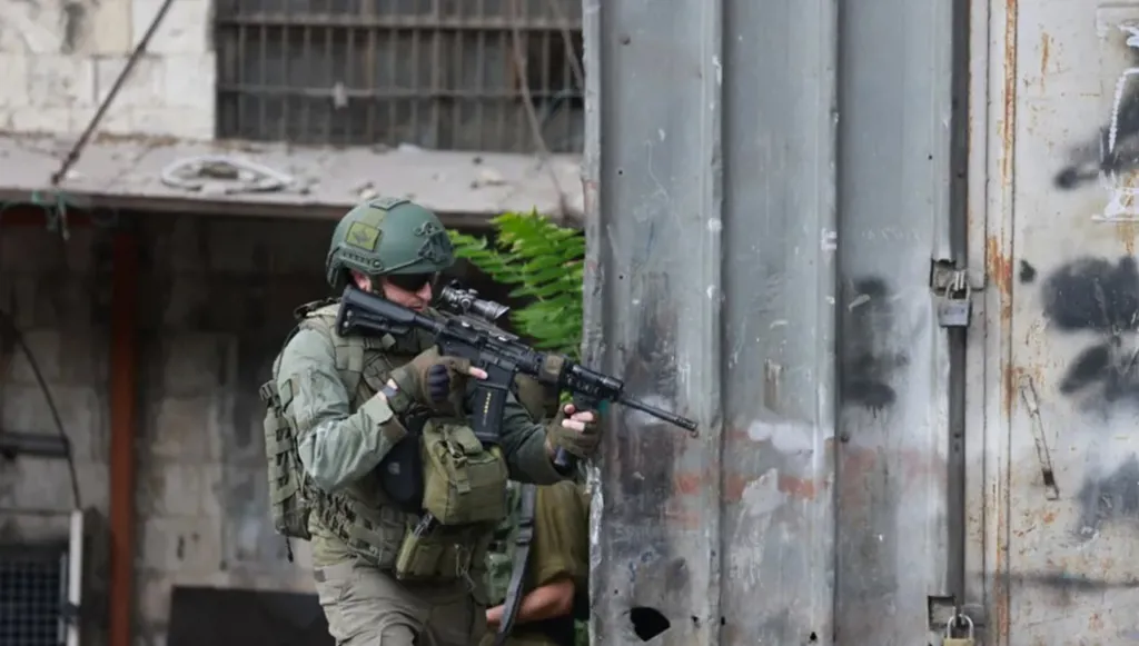 الشرطة الإسرائيلية: مقتل ثلاثة فلسطينيين خططوا لهجمات في الضفة الغربية