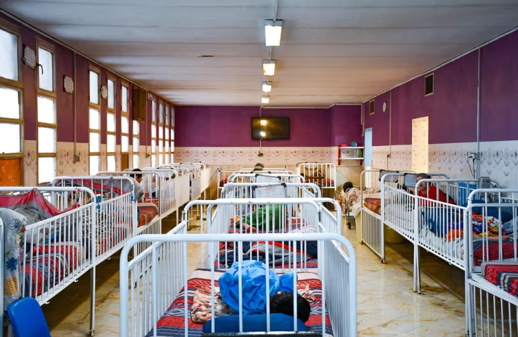 دار أيتام (مواقع)