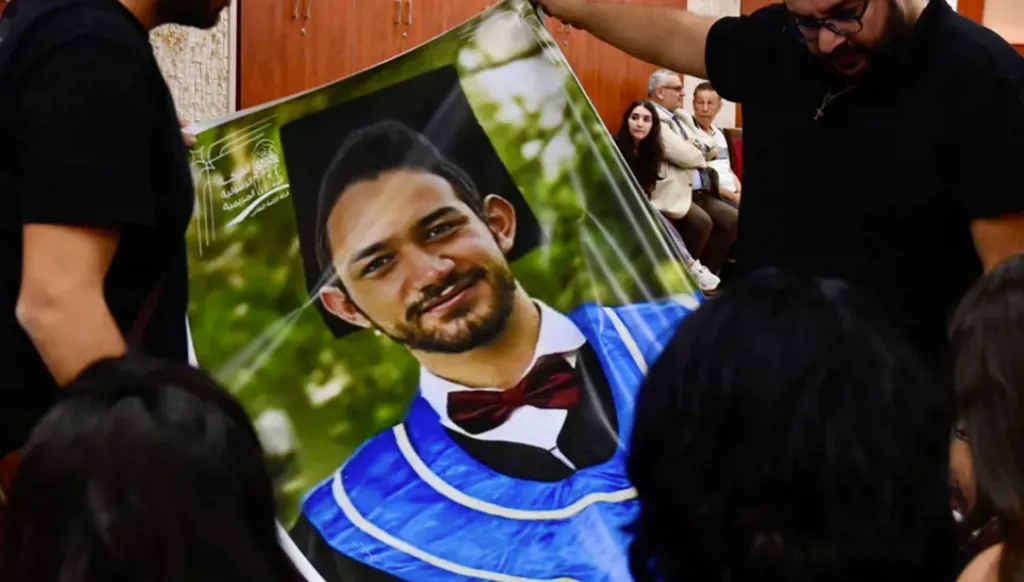 الجيش يتسلّم 6 عناصر من أمن شاتيلا على خلفية مقتل إيليو أبو حنّا