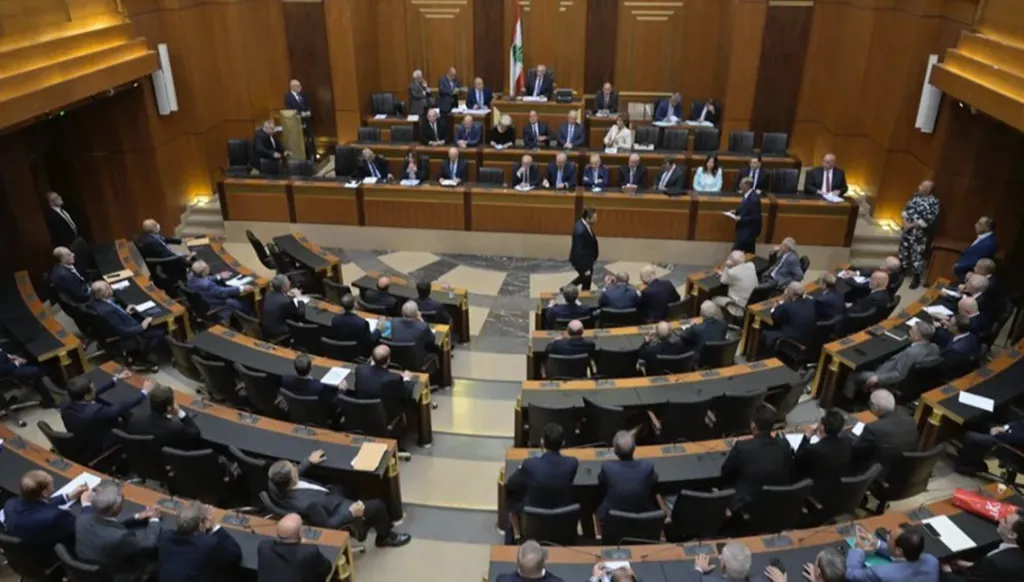 خفايا مخالفة الدستور بعرقلة تصويت المغتربين كالمقيمين