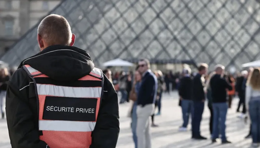 "لا على طريقة أوشنز إليفن"... العدالة الفرنسية تكشف: سرقة اللوفر من تنفيذ مجرمين صغار