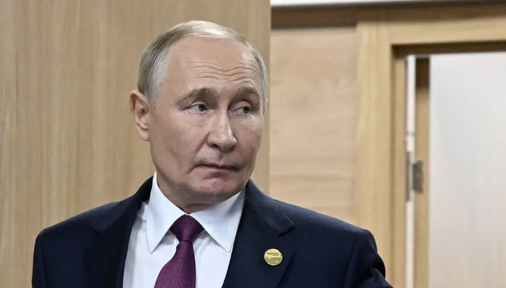 بوتين: روسيا ستفكر في استئناف التجارب النووية بعد تصريحات ترامب