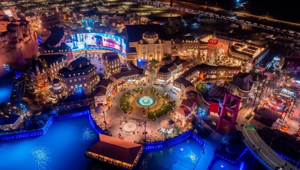 تركي آل الشيخ يعلن طرح تذاكر منطقة "بيست لاند" ضمن "موسم الرياض" 2025