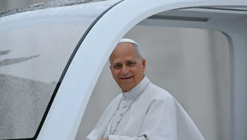 البابا لاوون الرابع عشر (أ ف ب)