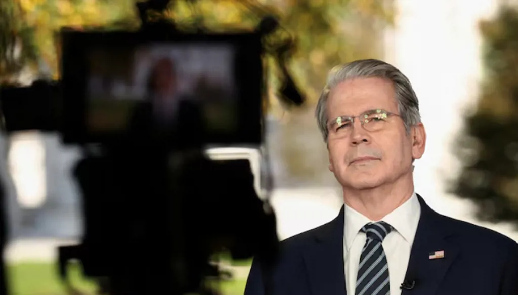 وزير الخزانة الأميركي: ناقشت مع محافظ صندوق الاستثمارات العامة السعودي فرص الاستثمار