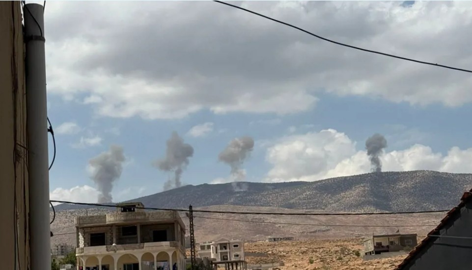 غارات إسرائيلية تستهدف جرود السلسلة الغربية لجبال لبنان في الهرمل (مراسلة النهار).