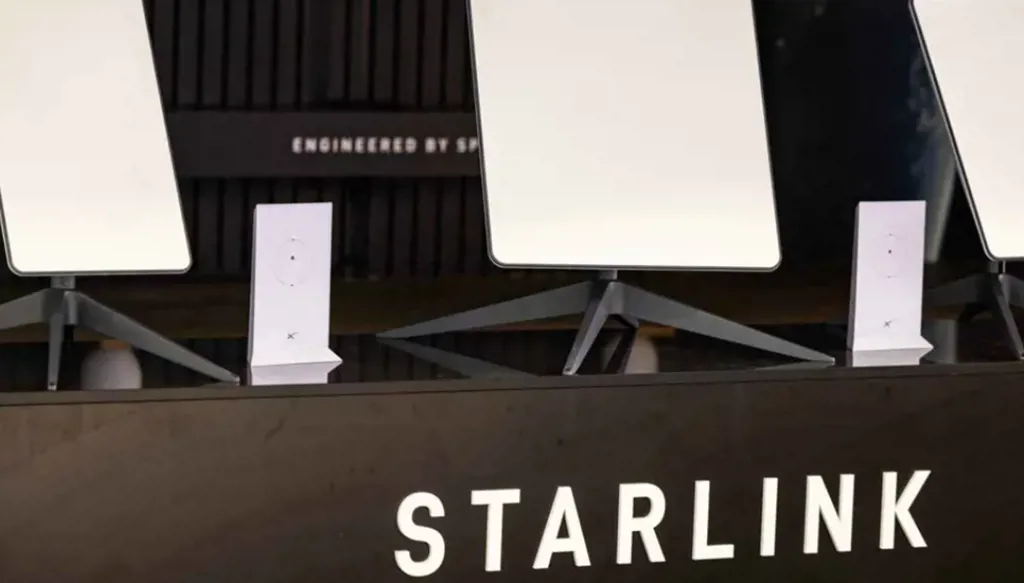 لجنة الإعلام والاتصالات تبحث تداعيات "ستارلينك" على شركات الإنترنت