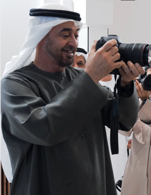 رئيس الامارات بن زايد 