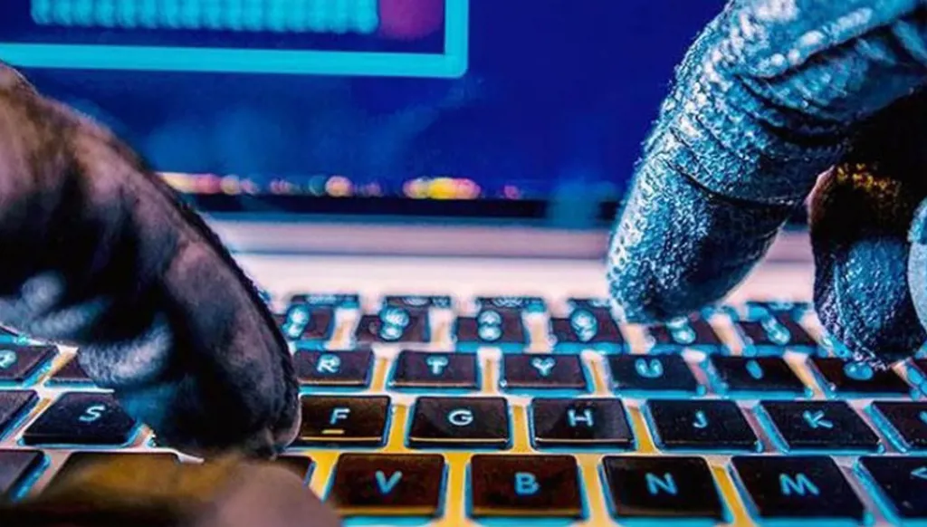 بعد قوائم العلماء… مجموعة إيرانية تنشر بيانات موظفين دفاعيين إسرائيليين