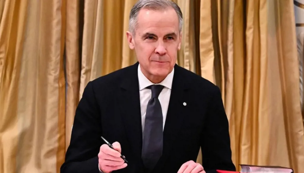 رئيس الوزراء الكندي سيبحث مع زيلينسكي خطة السلام الأميركية