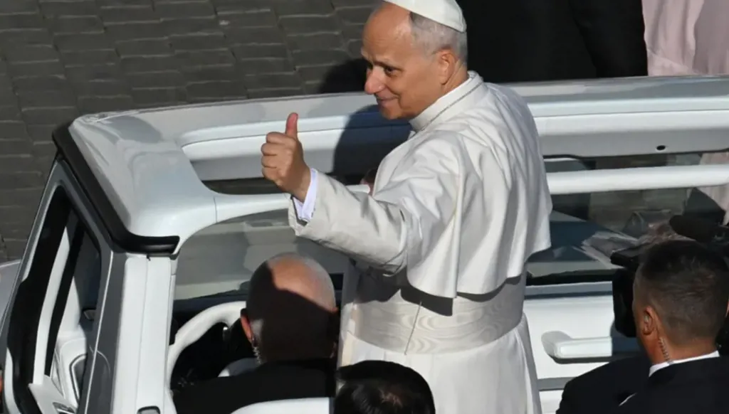 البابا لاوون الرابع عشر: سعيد جداً لزيارة لبنان ورسالتي "سلام وأمل"